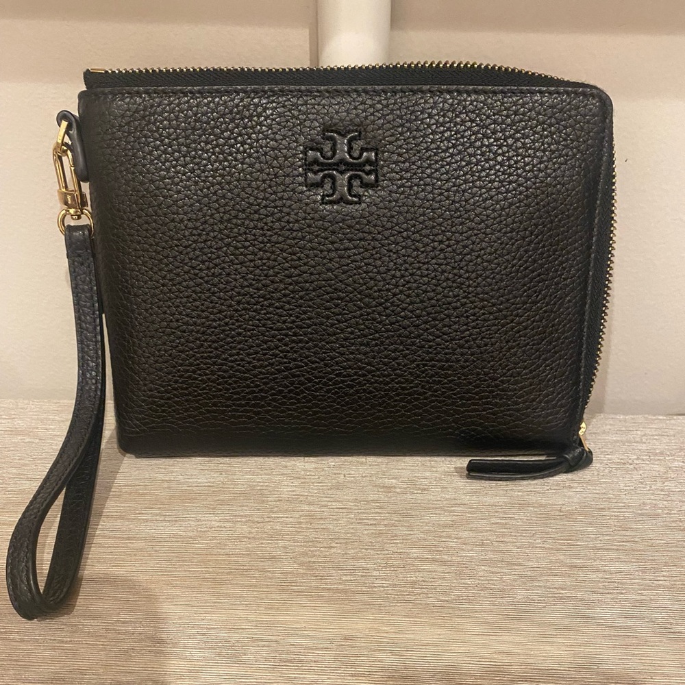 Black Tory Burch Clutch